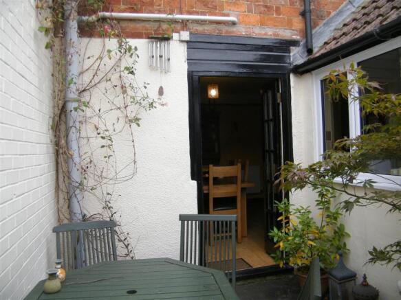 Courtyard Garden