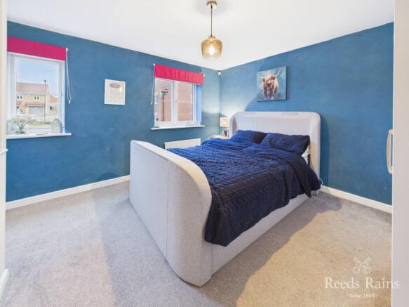 4 bed Detached for sale Image 7