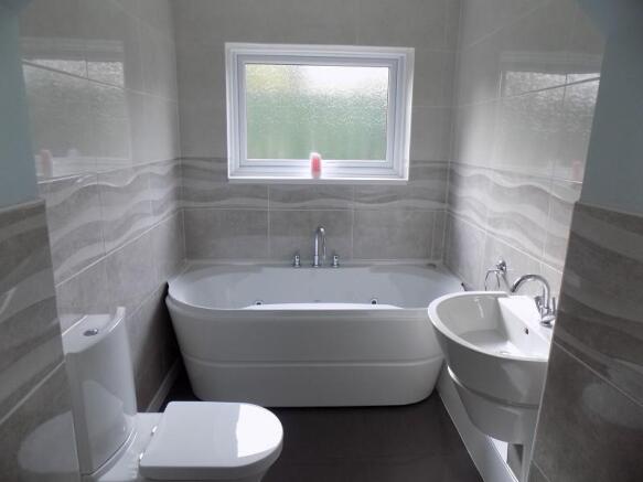 Bathroom / shower room