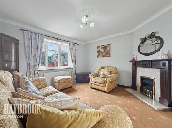 3 bed Semi-Detached for sale Image 6