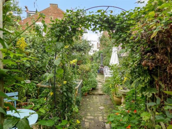 Rear Garden 2.jpeg
