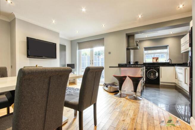 Kitchen /  diner