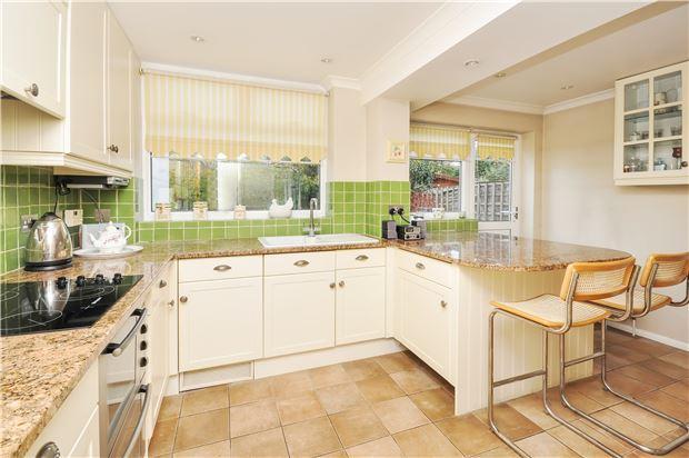 Kitchen/Breakfast Room