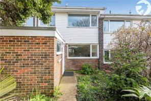 33, River Drive, Strood, Rochester ME2 3JR