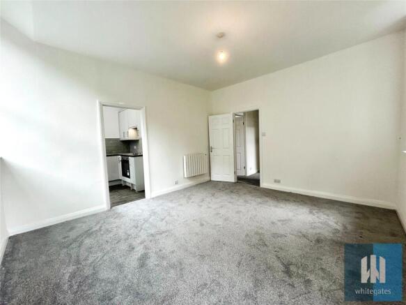 1 bed Apartment to rent Image 10