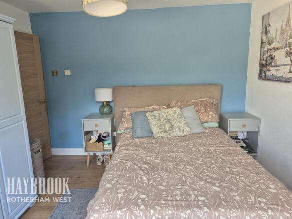 2 bed Bungalow for sale Image 9
