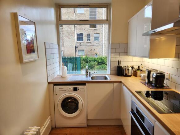 1 bed Apartment to rent Image 8