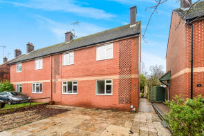 14, Buckhurst Mead, East Grinstead RH19 2AN