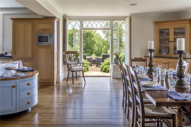 Kitchen/Breakfast