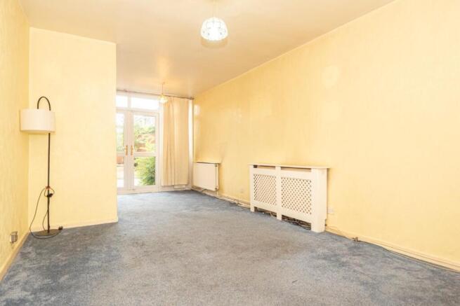 3 bed Terraced for sale Image 4