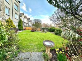 18, Grayrigge Court, Kents Bank Road, Grange-over-sands LA11 7HD