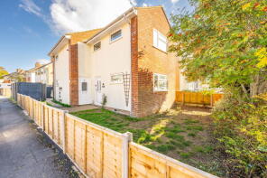 21, Crosswell Close, Southampton SO19 8HE