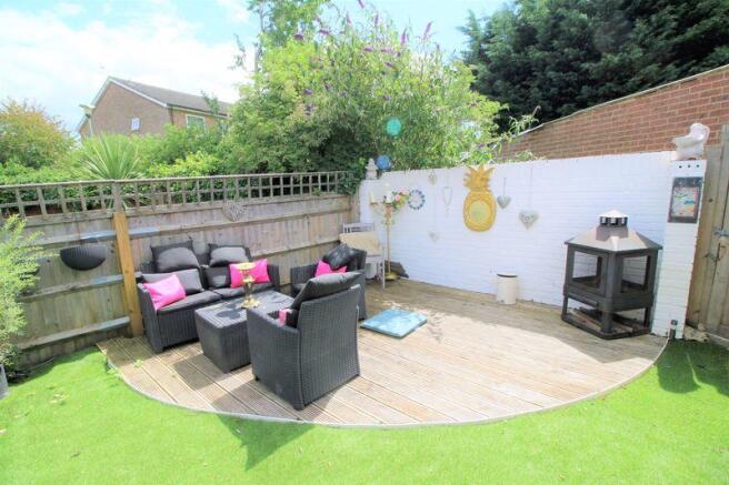 Rear sun terrace