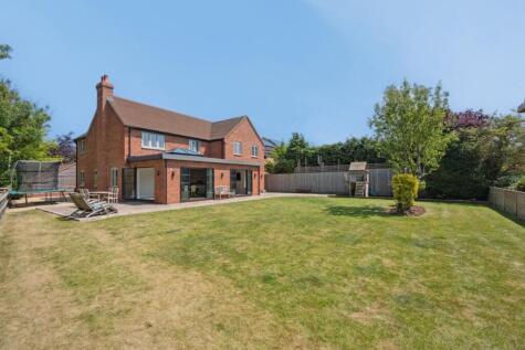 Meadle, Aylesbury, HP17