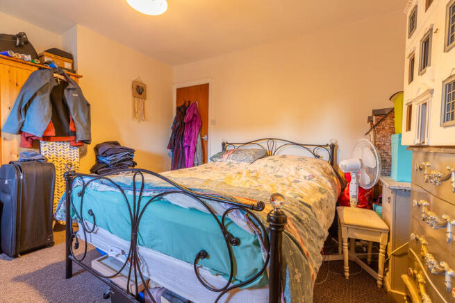 2 bed Terraced for sale Image 11