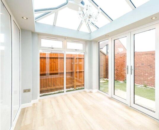 2 bed Semi-Detached for sale Image 4
