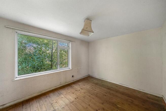 Bedroom 2.jpg