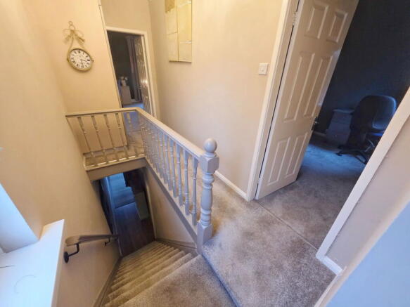 3 bed Detached for sale Image 12