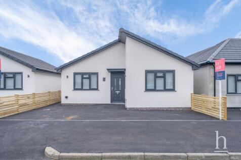 Hopfield Road, Moreton, CH46