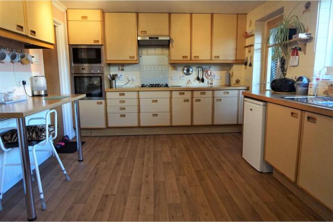 Kitchen / Breakfast