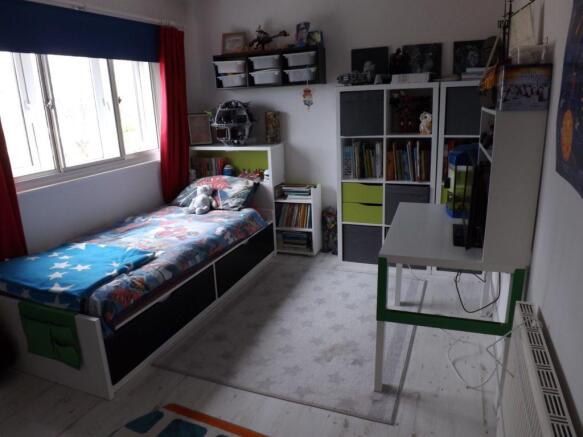Photo 10