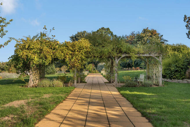 10 Godswell Park, Bloxham photo 4