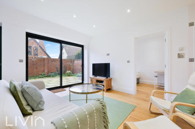 MAPLEHURST SQUARE, 4- (11)