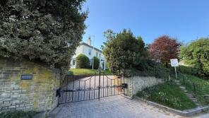 2, Newnham Way, Baldock SG7 5PN