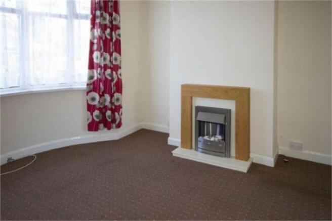 FRONT LOUNGE measuring