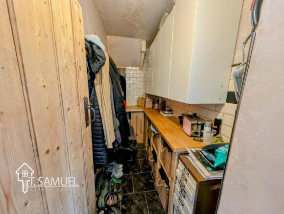 Storage cupboard