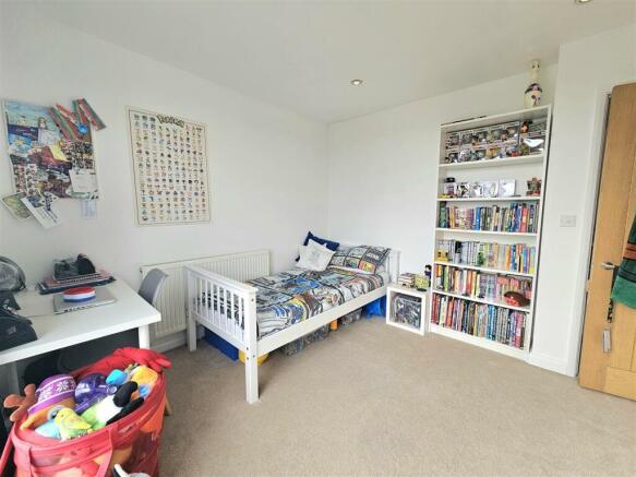 Photo 13