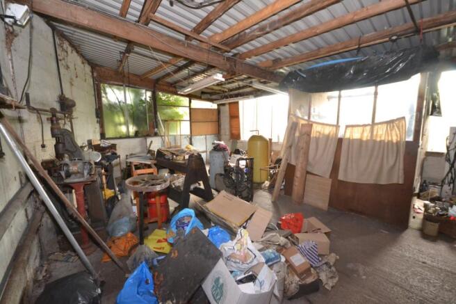 Garage workshop