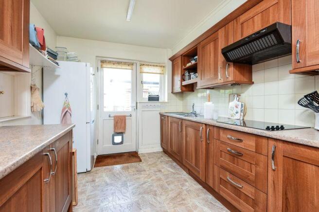 Fitted kitchen