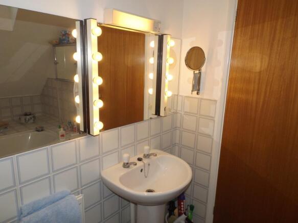 En-suite Bathroom