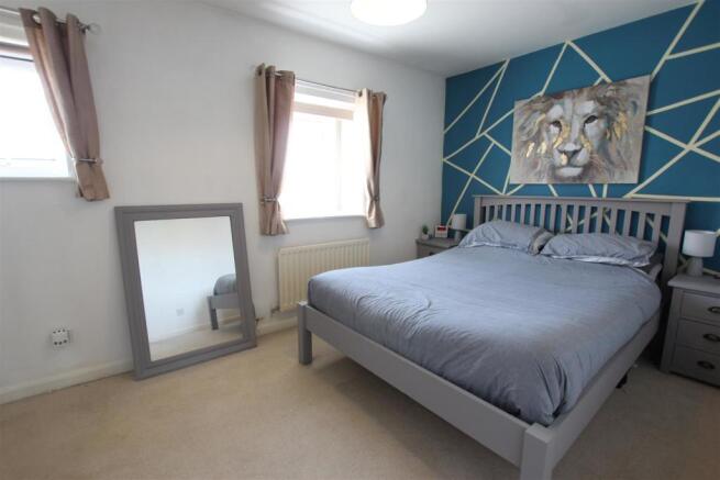 Bedroom 1.JPG