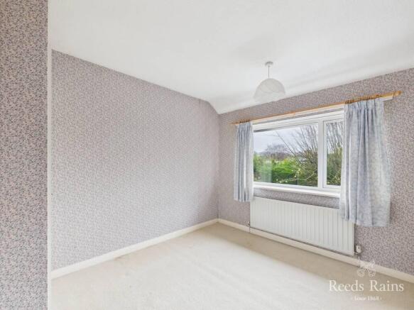 4 bed Semi-Detached for sale Image 9