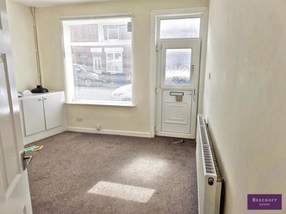 2 bed Terraced for sale Image 4