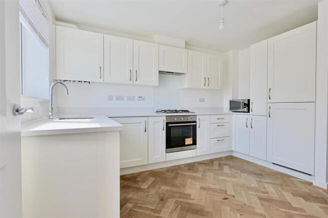 kitchen 2 .jpg