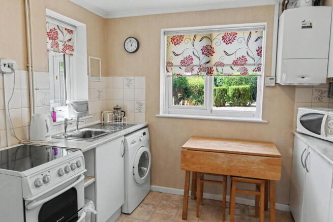 Lenton Road, Banbury OX16 9ED photo 4