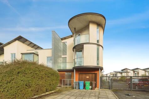 Wren Way, Mancheter, Lancashire, M11