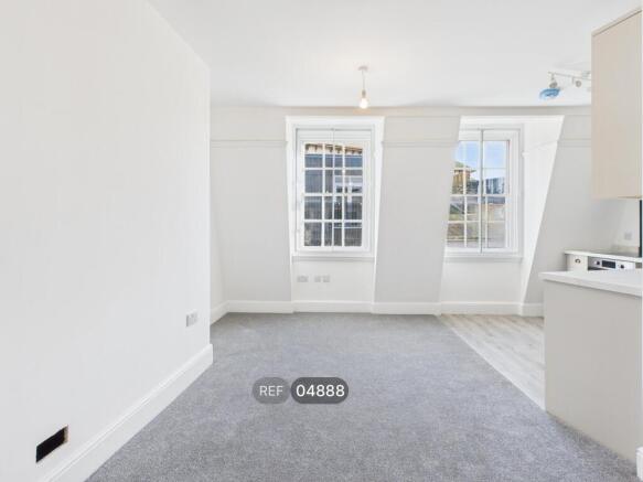 Kitchen/Living area