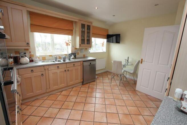 Kitchen/Breakf...