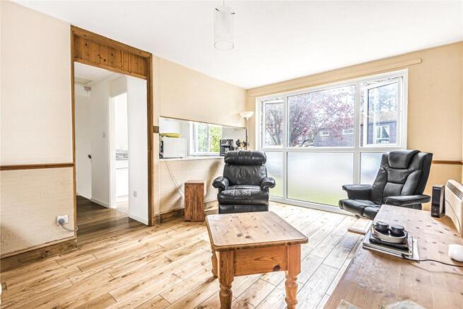 Living Room 4