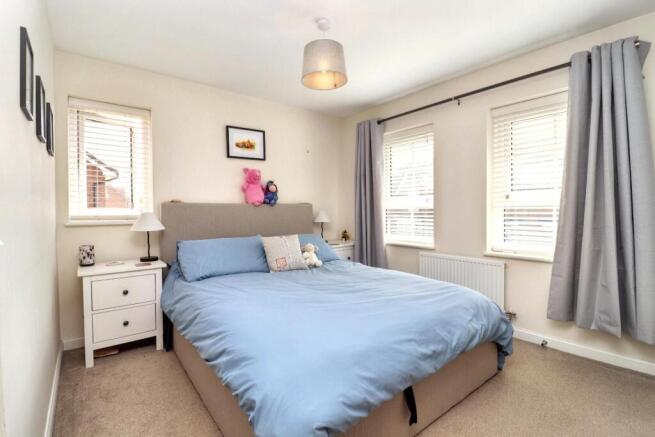 3 bed Semi-Detached for sale Image 12