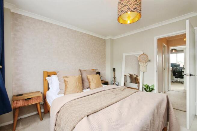 2 bed Terraced for sale Image 11
