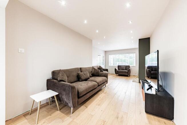 Living Room (1)
