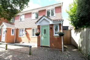7, Baytree Gardens, Southampton SO40 4SB