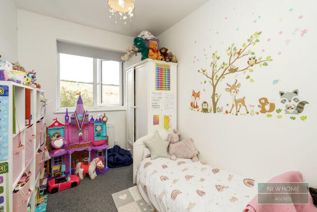 3 bed Semi-Detached for sale Image 11