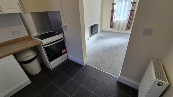 2 bed House to rent Image 7
