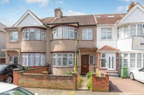 32, Victor Grove, Wembley HA0 4JJ